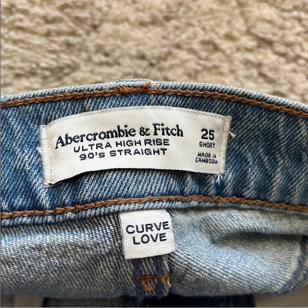 Abercrombie & Fitch Curve Love High Rise 90s straight jeans - Picture 7 of 8